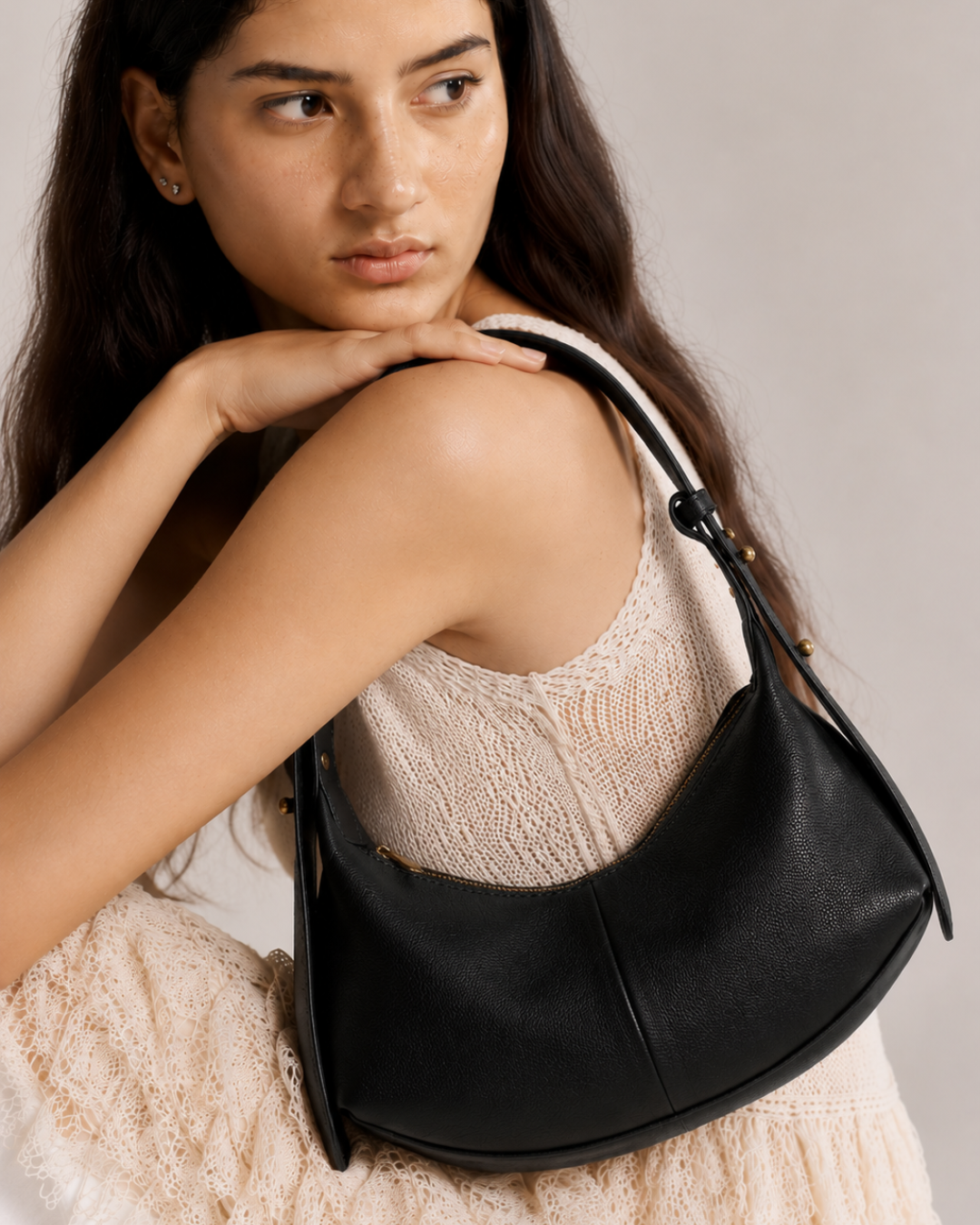 Daisy - Black
