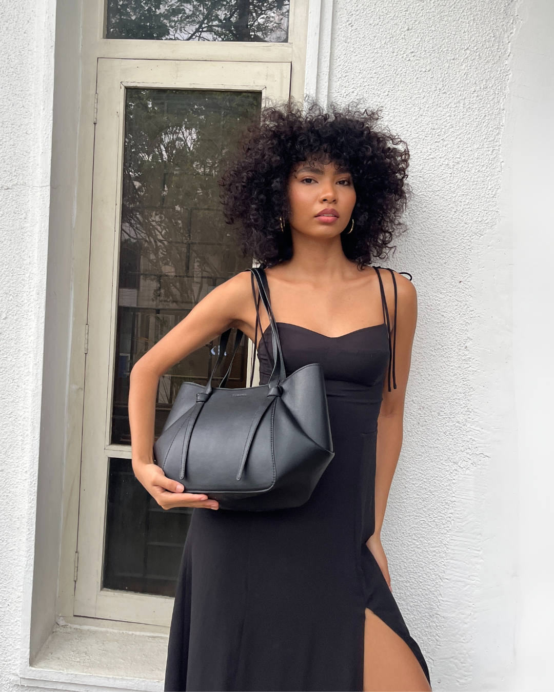 The Roselle - Black
